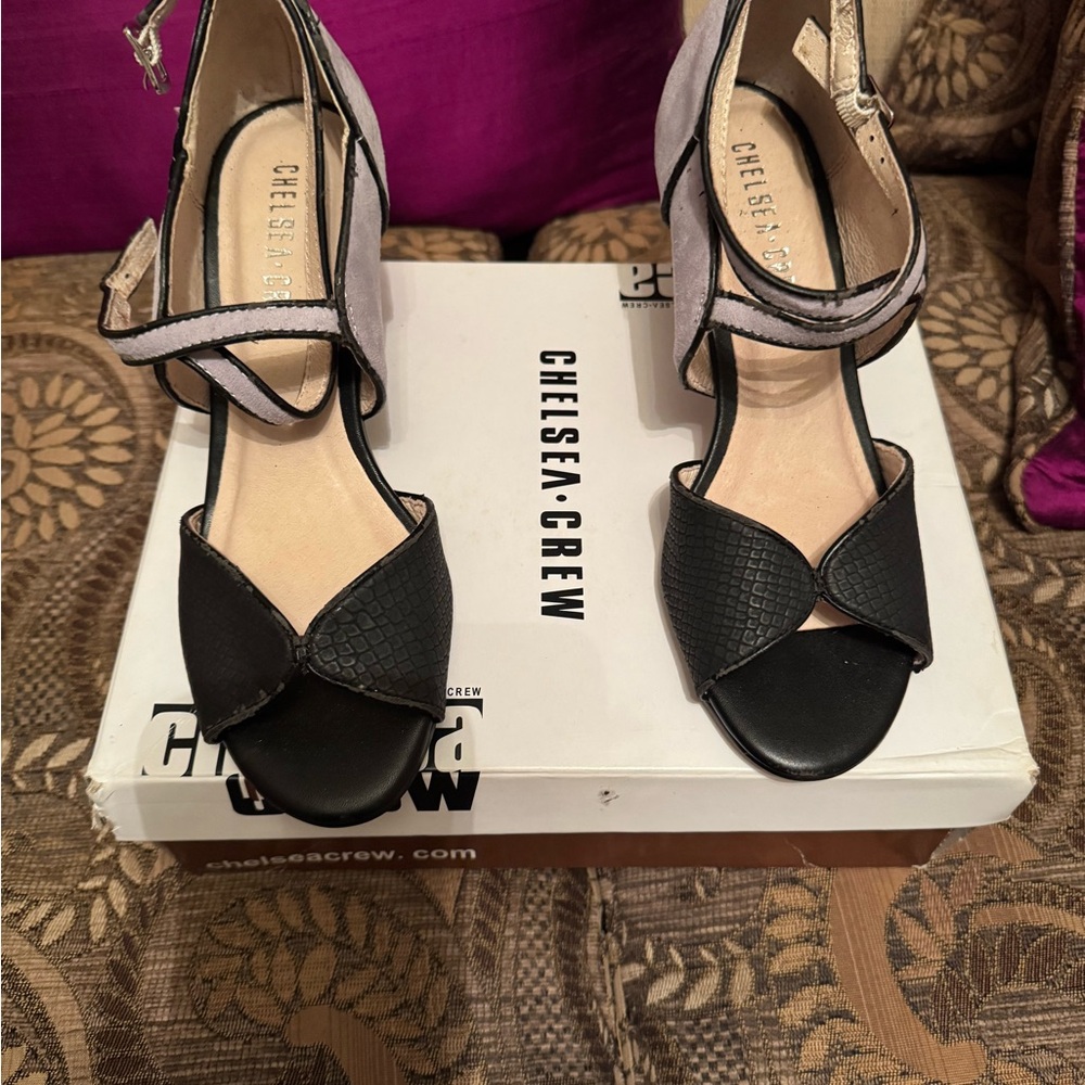 Chelsea Crew Black Women's Sandals